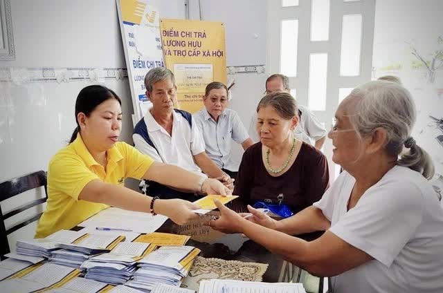 Từ 1.7.2025: Giảm thời gian đóng BHXH để hưởng lương hưu xuống còn 15 năm