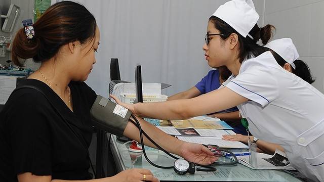 Từ 1/6/2025 ngừng cấp thẻ BHYT giấy: Người dân cần chuẩn bị gì khi đi khám bệnh?