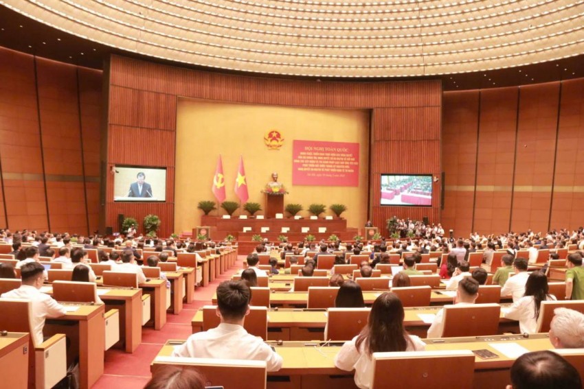 Toàn cảnh Hội nghị Toàn quốc với sự tham dự của hơn 1 triệu 5 Đại biểu