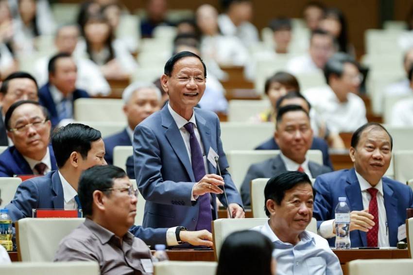 Thủ tướng Phạm Minh Chính đối thoại bất ngờ với doanh nghiệp tư nhân