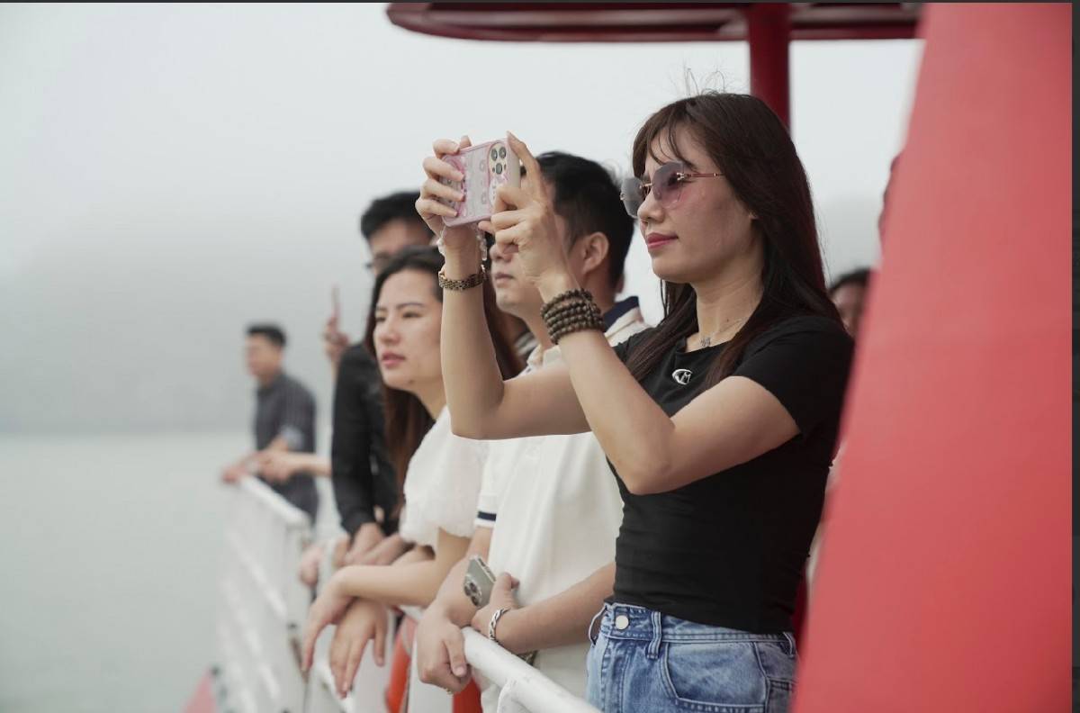 Cận cảnh các tuyến giao thông xanh “mở lối” đến Cát Bà nhanh chóng