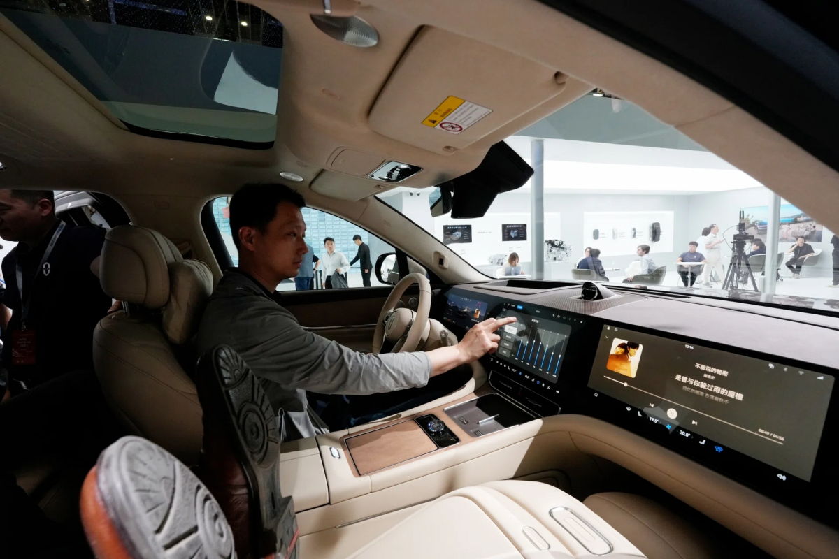 Seres: “Tân binh” Trung Quốc vượt mặt BMW trên thị trường xe sang