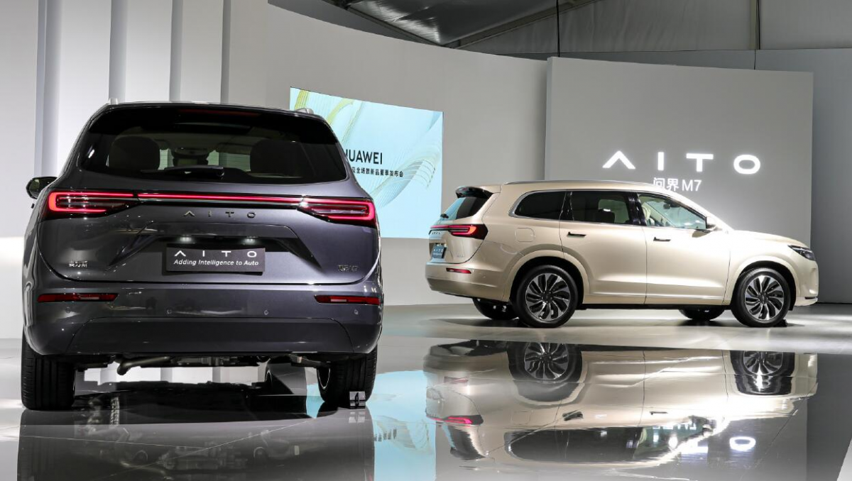 Seres: “Tân binh” Trung Quốc vượt mặt BMW trên thị trường xe sang