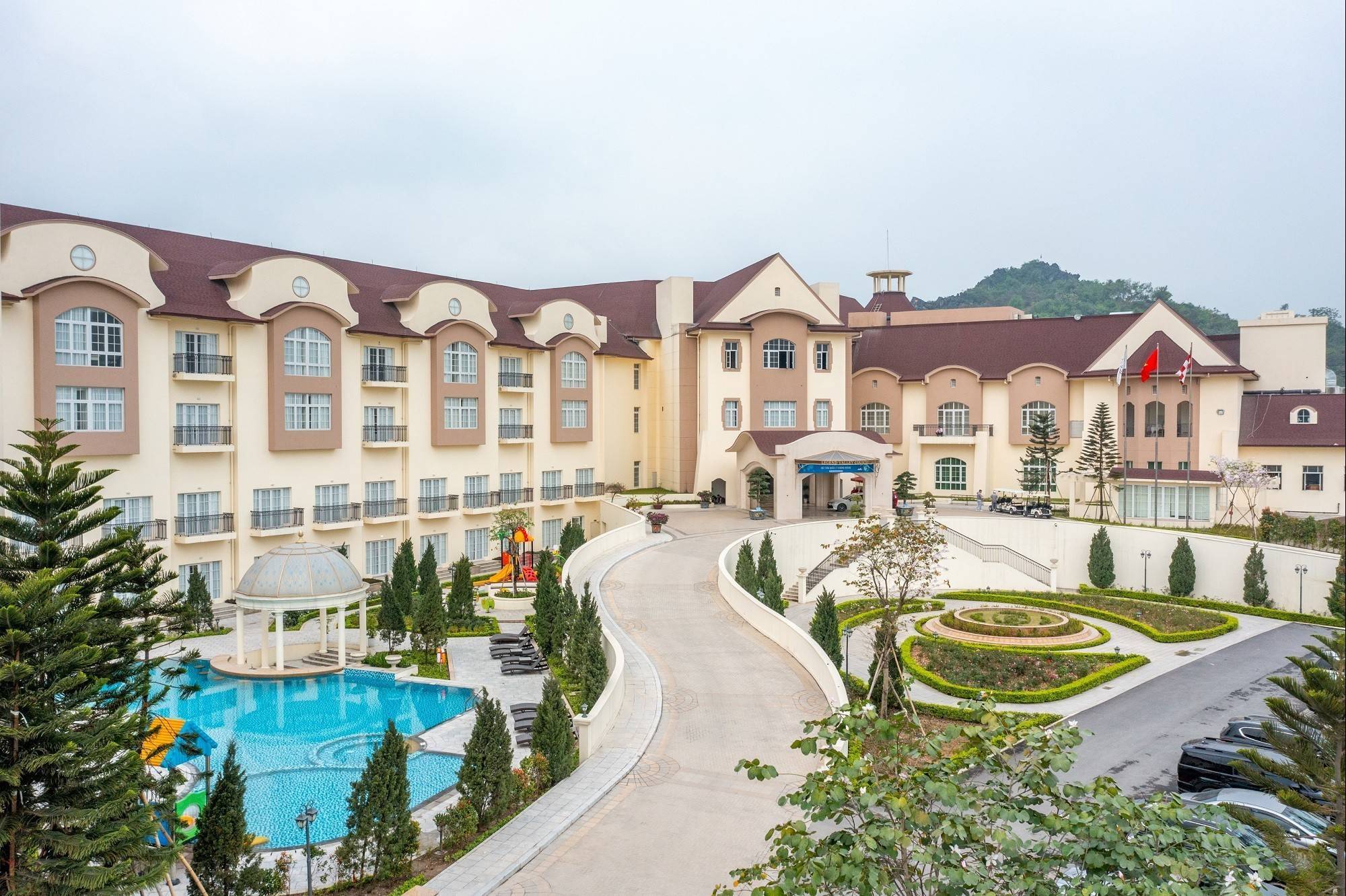 Trải nghiệm mùa hè bình yên bên gia đình tại khách sạn Legend Valley Hà Nam
