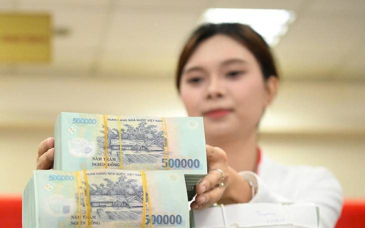 Lãi suất ngân hàng ngày 7/7/2025: Những nhà băng nào vượt  mốc 7%?