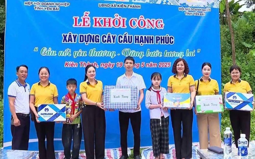 Hiệp hội Doanh nghiệp - Hội nữ Doanh nhân tỉnh Yên Bái: Khởi công cây cầu hạnh phúc “Cầu nối yêu thương – vững bước tương lai”