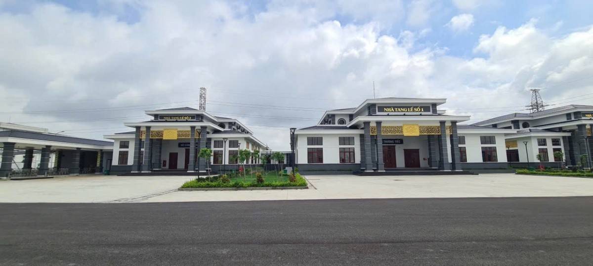 Với quy mô ấn tượng, Nhà Tang Lễ Thành Phố sở hữu 5 nhà tang lễ với diện tích đa dạng, đáp ứng mọi nhu cầu tổ chức tang lễ khác nhau