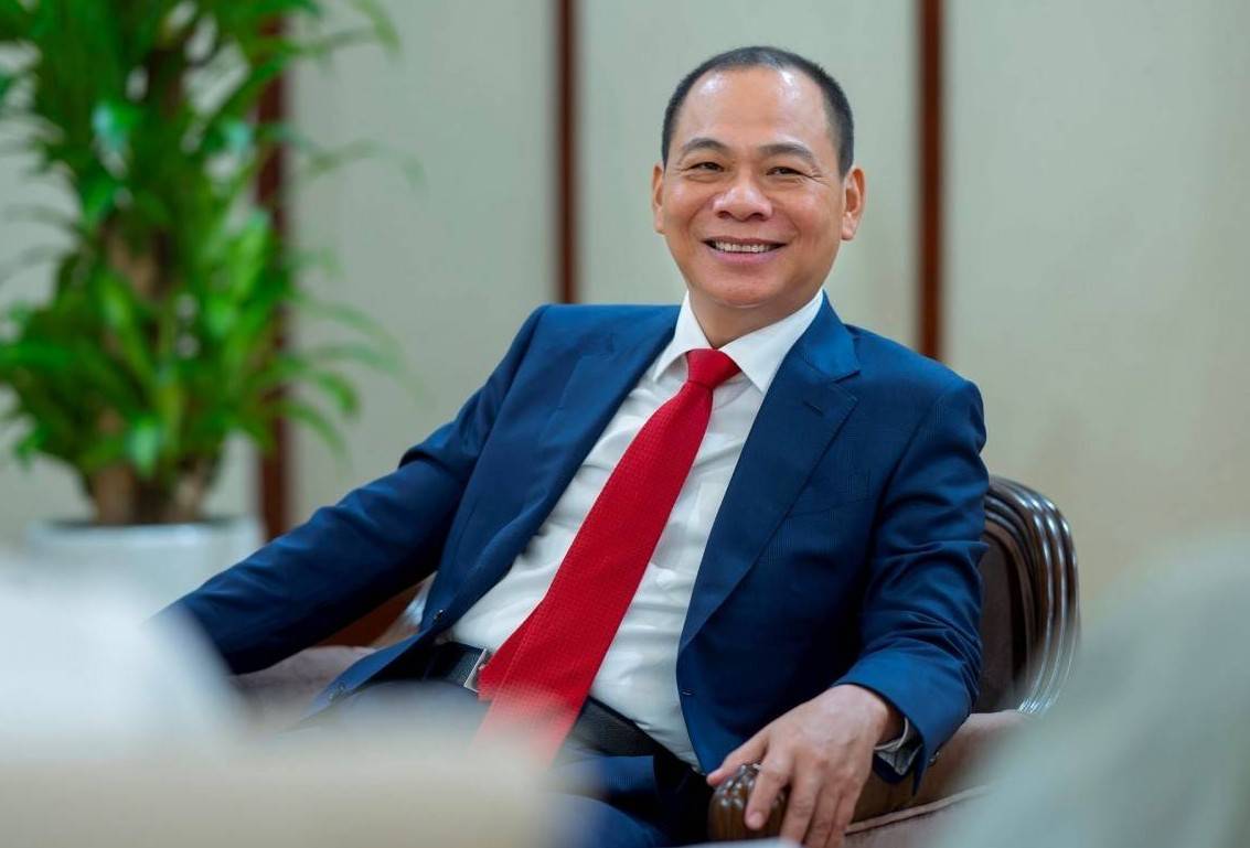 Lý giải đà tăng "điên cuồng" của cổ phiếu Vingroup, đưa tài sản của tỷ phú Phạm Nhật Vượng vượt 10 tỷ USD