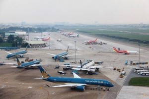 Ngành hàng không đón hơn 10 triệu khách qua cảng trong tháng 5