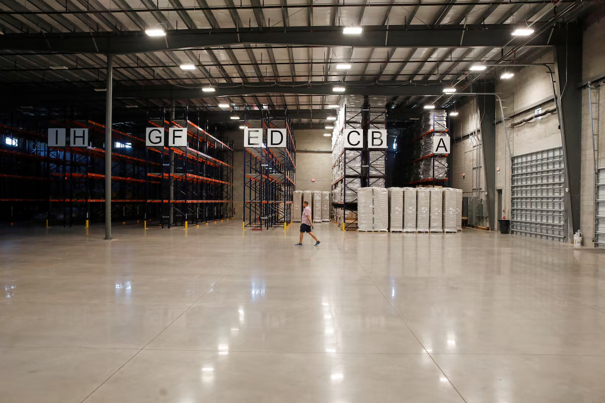 “Cơn sốt” kho ngoại quan tại Mỹ giữa biến động chính sách thuế