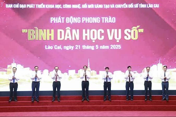 Lào Cai phát động phong trào “Bình dân học vụ số”