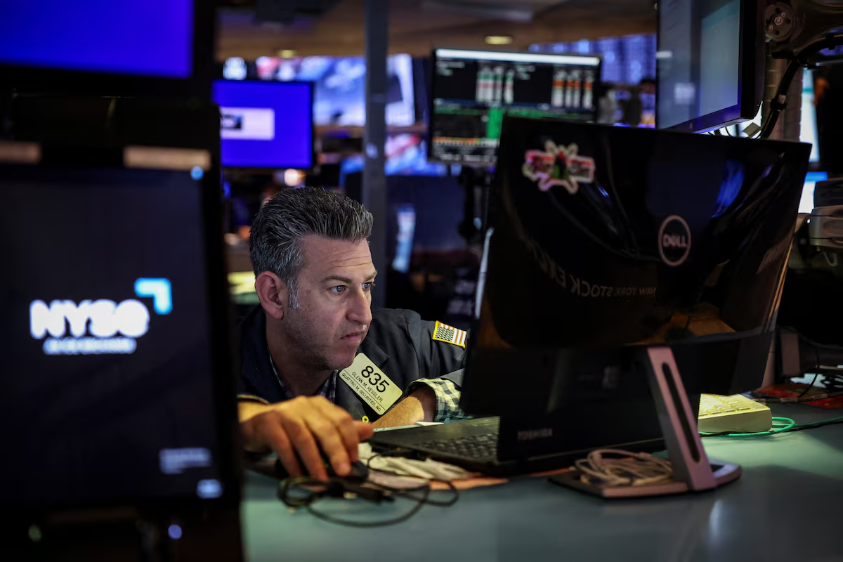 Morgan Stanley nâng xếp hạng tài sản Mỹ, nhưng tiêu cực với USD