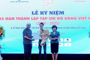 Trao giải cuộc thi Thơ với Văn hóa ẩm thực và đồ uống Việt Nam