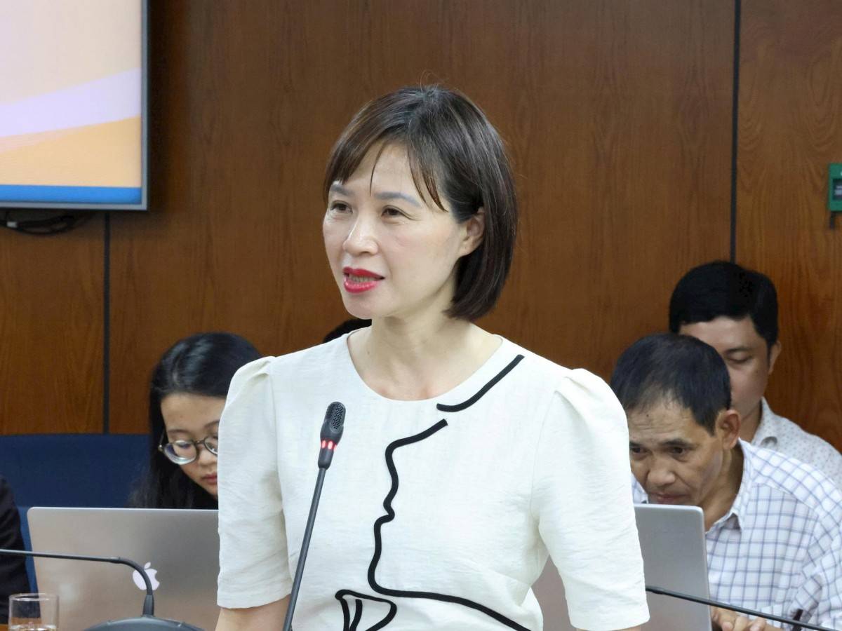 Bà Lê Hồng Nga – Phó Giám đốc Trung tâm Kiểm soát bệnh tật TPHCM trả lời tại họp báo chiều 22/5.