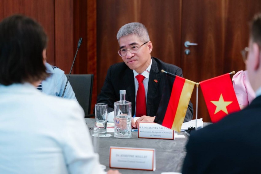 Đại sứ Nguyễn Đắc Thành gặp gỡ doanh nghiệp Đức