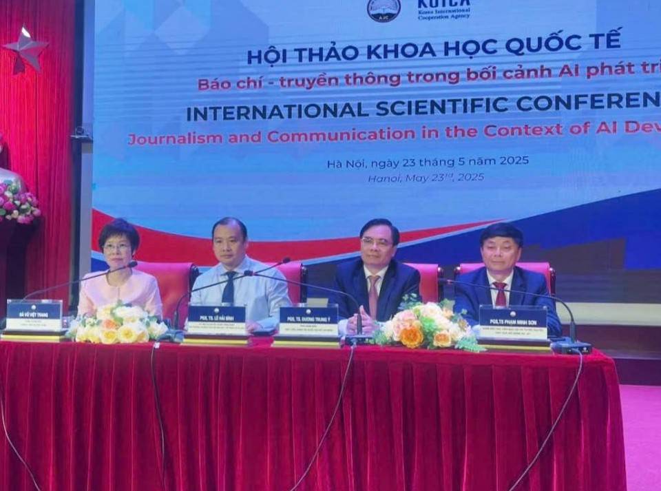 Làm chủ trí tuệ nhân tạo trong lĩnh vực báo chí là thách thức lớn