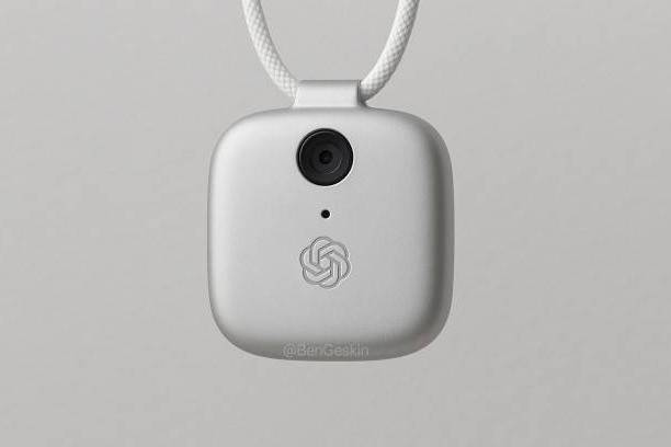 Thiết bị AI mới của OpenAI có thể được sản xuất tại Việt Nam vào năm 2027