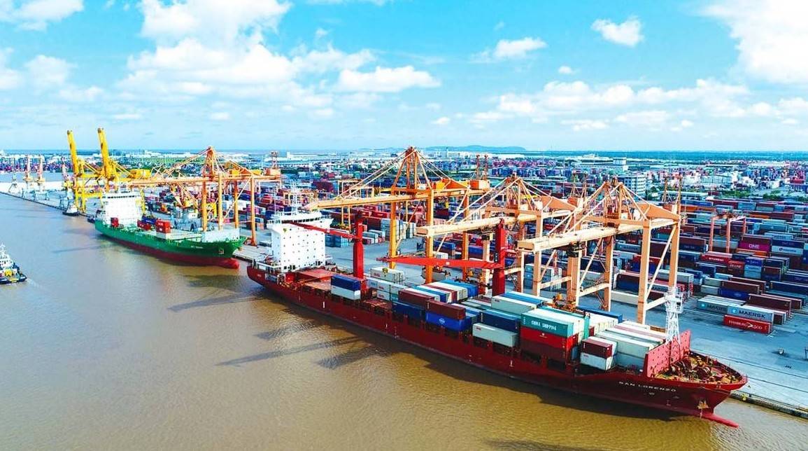 Doanh nghiệp hàng hải chi cổ tức tiền mặt kỷ lục 41%