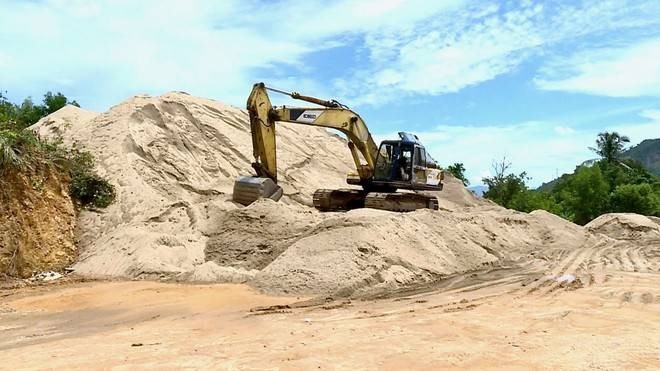 Đà Nẵng đề xuất Quảng Nam tăng khai thác cát để ổn định thị trường xây dựng