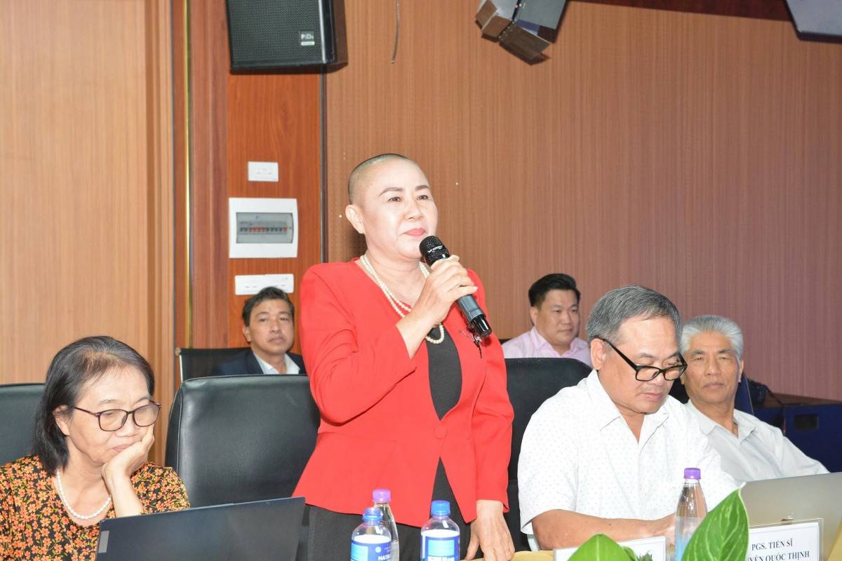 Doanh nghiệp chân chính chật vật giữa thị trường thực phẩm bẩn và hàng giả tràn lan