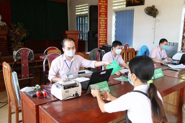 Phú Thọ: Giải ngân gần 731 tỷ đồng cho hơn 11.000 hộ nghèo và đối tượng chính sách Phú Thọ: Giải ngân gần 731 tỷ đồng cho hơn 11.000 hộ nghèo và đối tượng chính sách
