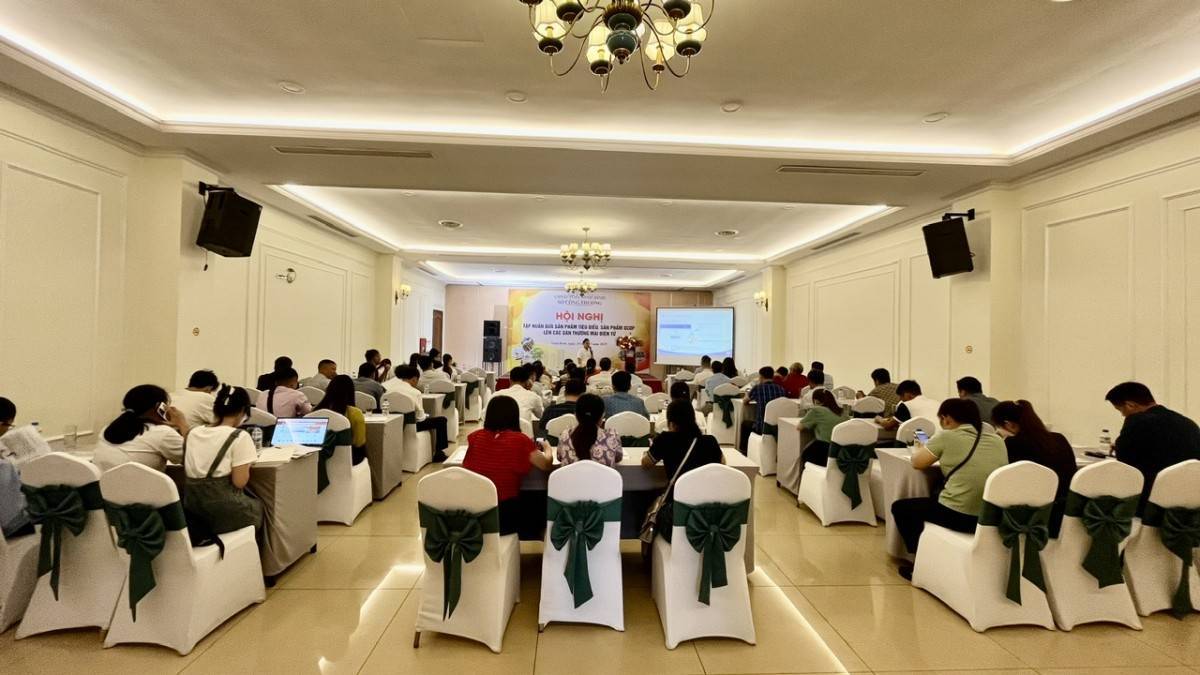 Đại biểu tham dự lớp tập huấn