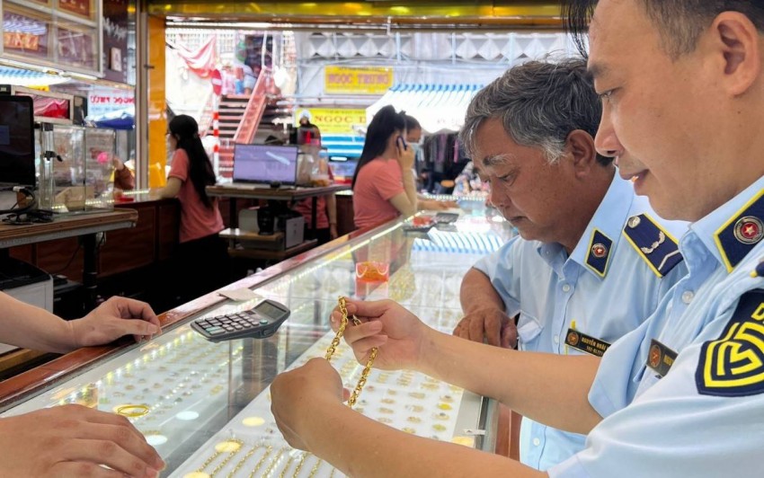 Thủ tướng Chính phủ: Xử nghiêm hành vi nâng khống giá bán, thao túng giá hàng hóa