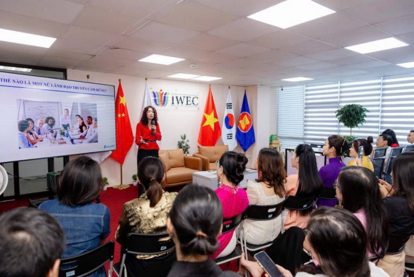 Nữ doanh nhân trong kỷ nguyên AI: Câu chuyện truyền cảm hứng từ Joanna Hạnh Nguyễn Nữ doanh nhân trong kỷ nguyên AI: Câu chuyện truyền cảm hứng từ Joanna Hạnh Nguyễn