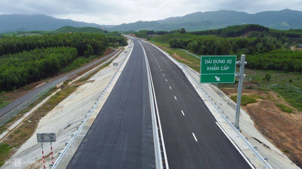 Vì sao nên chọn hình thức PPP để mở rộng cao tốc Bắc - Nam?