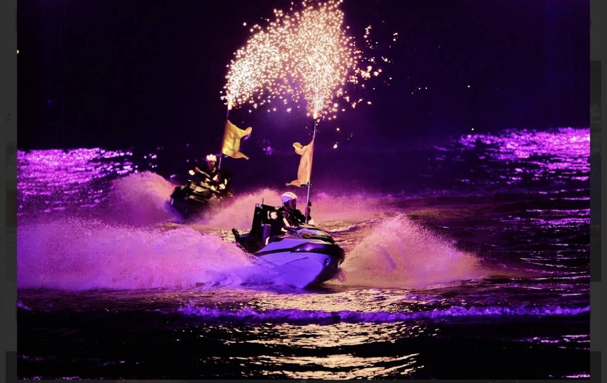 Show diễn quy tụ gần 40 VĐV quốc tế đẳng cấp cùng lúc