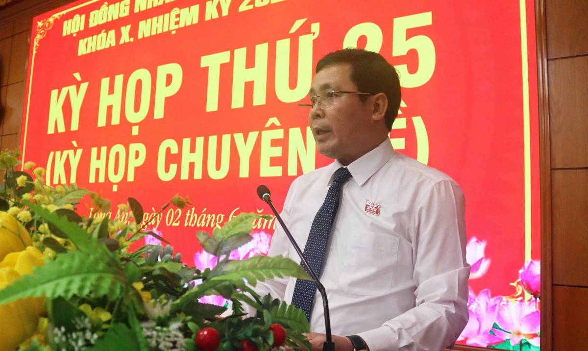 Phó Chủ tịch phụ trách HĐND tỉnh Mai Văn Nhiều 