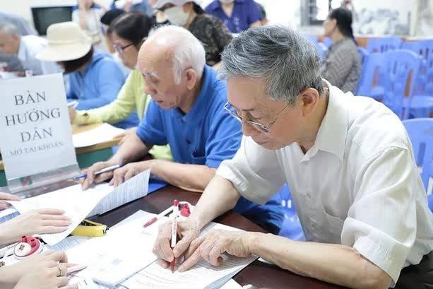 Chế độ BHXH từ 1/7/2025: “Mức tham chiếu” thay “lương cơ sở”