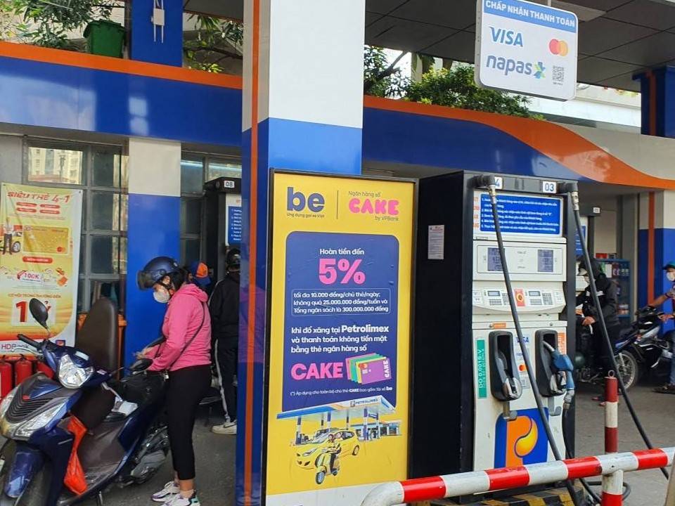 Giá xăng dầu ngày mai 5/6/2025 sẽ tăng lên bao nhiêu?