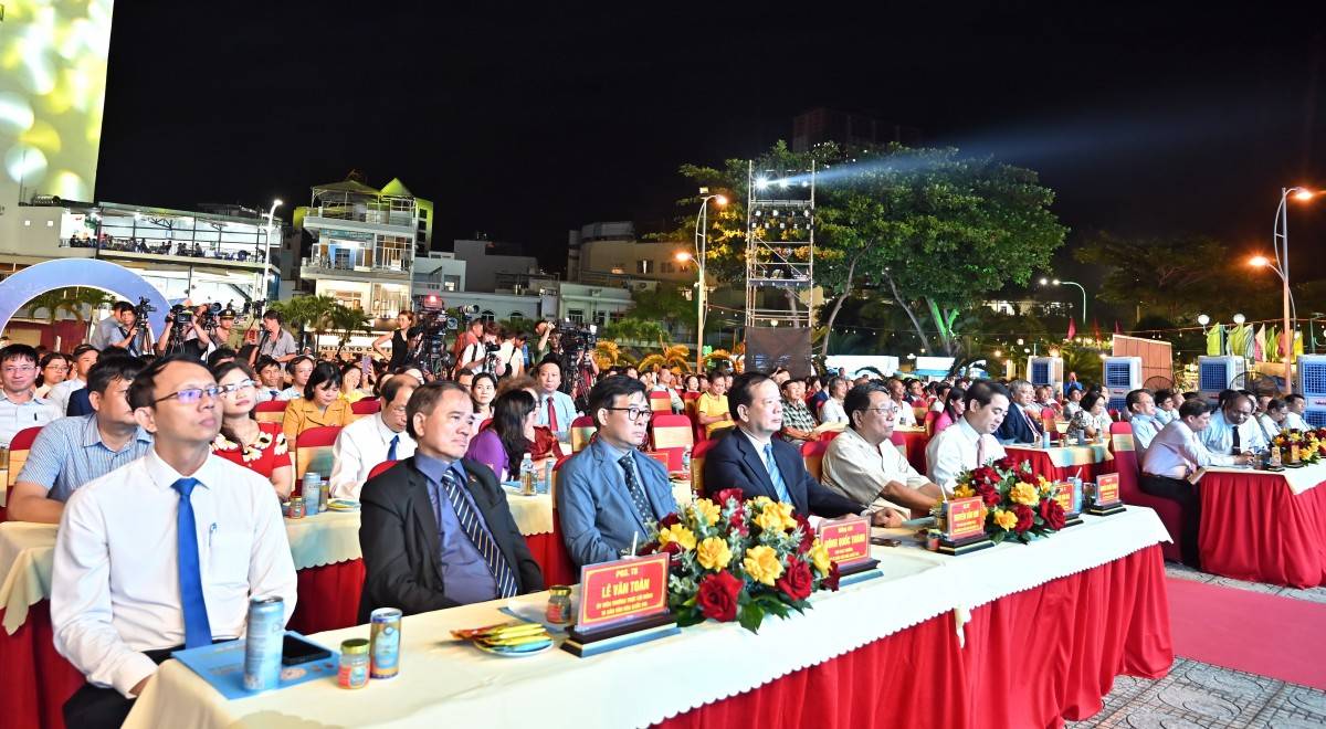 Vinh danh 2 Di sản văn hóa phi vật thể quốc gia của Yến sào Khánh Hòa