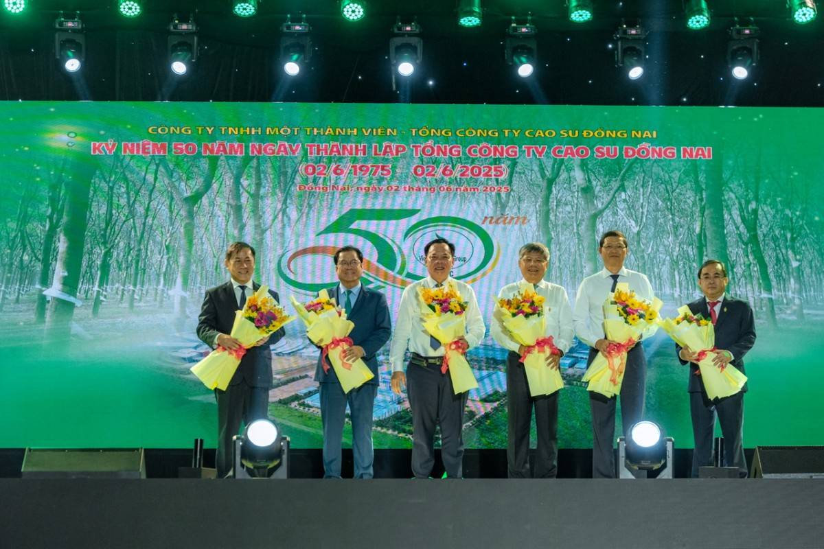 Cao Su Đồng Nai: 50 năm một chặng đường đáng tự hào