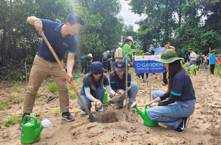 OPES trao tặng gần 1.300 cây giống tại tỉnh Tây Ninh