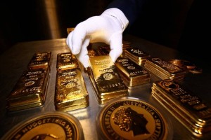 Giá vàng có thể chạm mốc 4.000 USD/ounce trước nỗi lo tài khóa Mỹ