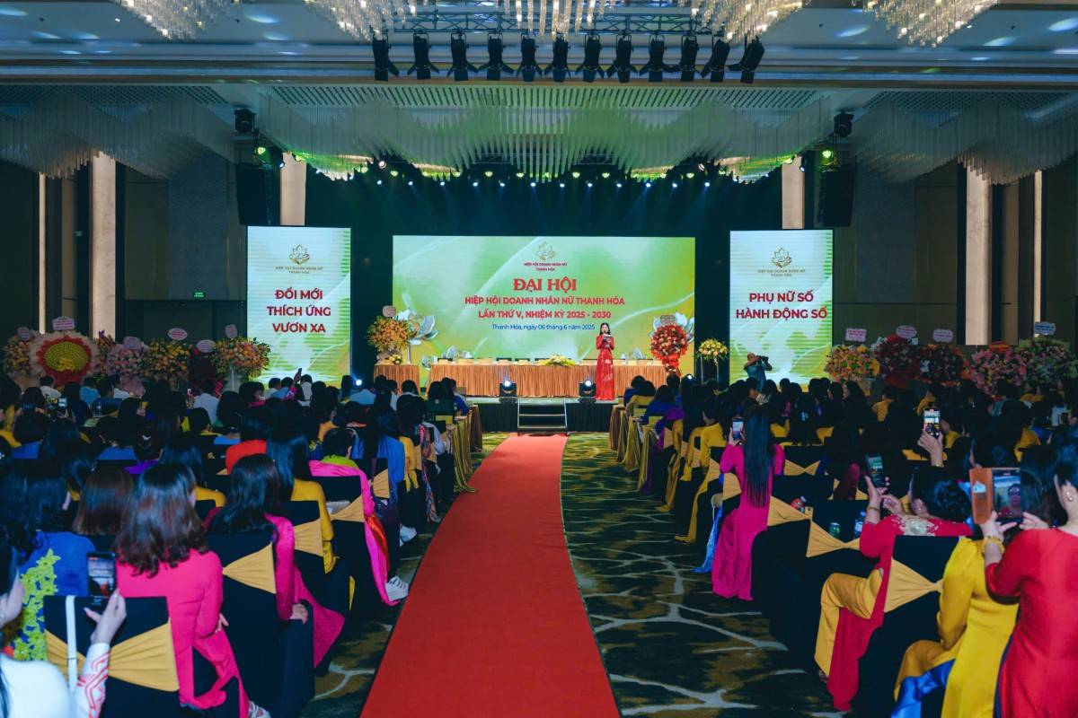 Doanh nhân Nguyễn Thị Hồng Liên được bầu làm Chủ tịch Hiệp hội Doanh nhân nữ Thanh Hóa