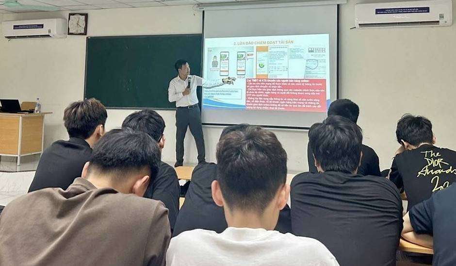 Thương mại điện tử không chỉ cần kỹ năng, mà phải hiểu luật