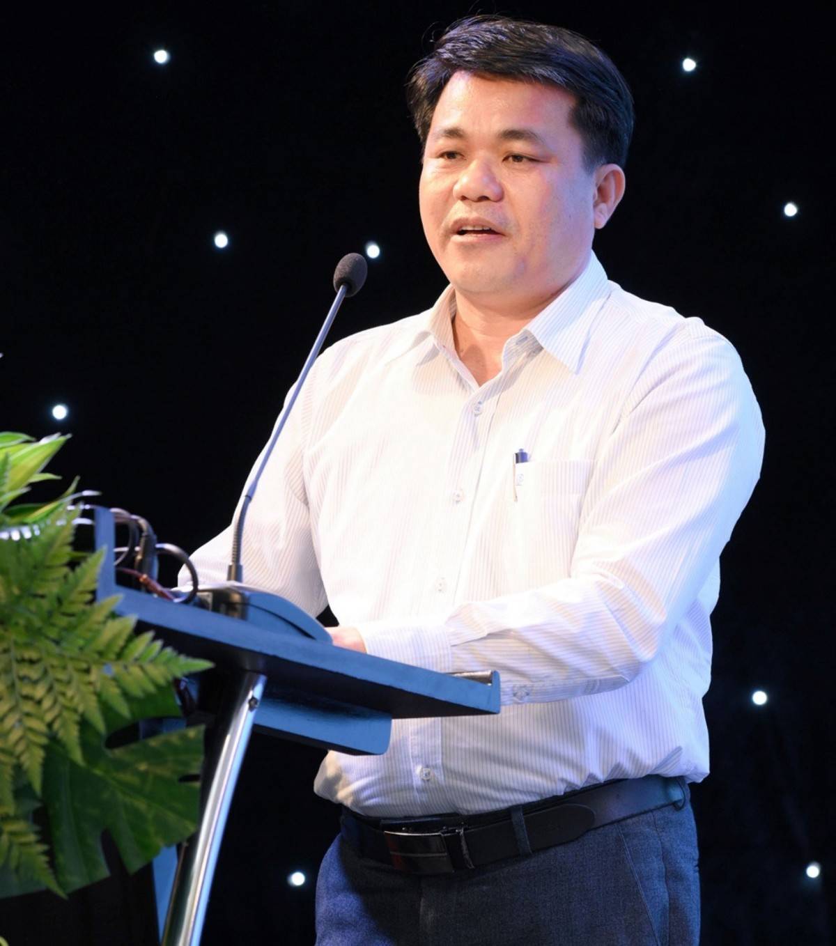 Ông Nguyễn Duy Quang, Giám đốc Sở Nông nghiệp & Môi trường tỉnh Khánh Hòa chia sẻ về mô hình “Nuôi biển công nghệ cao” nhằm nâng cao năng suất mà vẫn đảm bảo phát triển bền vững