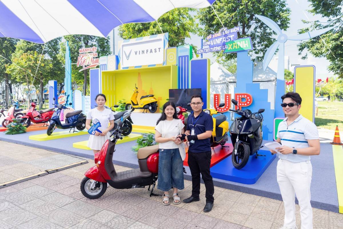 Mẫu VinFast Motio được các bạn trẻ đánh giá cao.