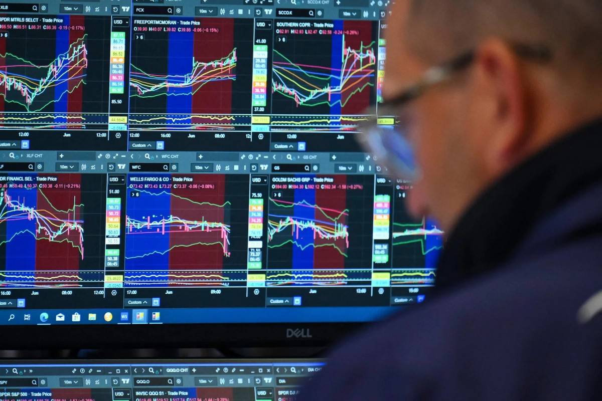 Giới đầu tư tìm kiếm chất xúc tác để chứng khoán Mỹ “phá đỉnh” Giới đầu tư tìm kiếm chất xúc tác để chứng khoán Mỹ “phá đỉnh”