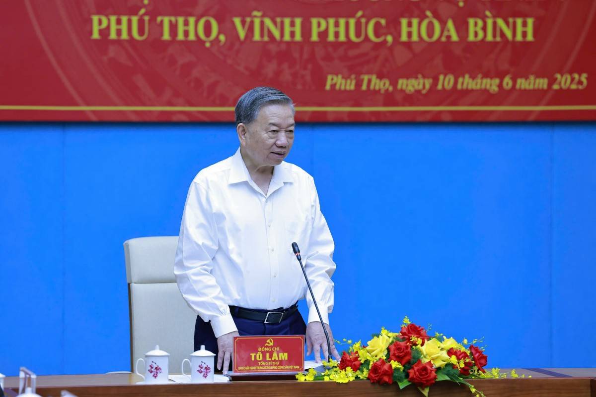 Tổng Bí thư Tô Lâm làm việc với ba tỉnh Phú Thọ, Vĩnh Phúc, Hòa Bình Tổng Bí thư Tô Lâm làm việc với ba tỉnh Phú Thọ, Vĩnh Phúc, Hòa Bình về tổ chức bộ máy và phát triển vùng