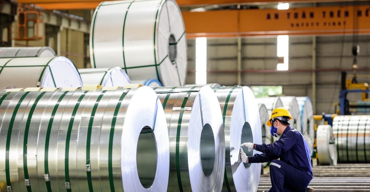 Thế khó của Hoa Sen Group - doanh nghiệp đứng đầu thị phần tôn mạ Việt Nam