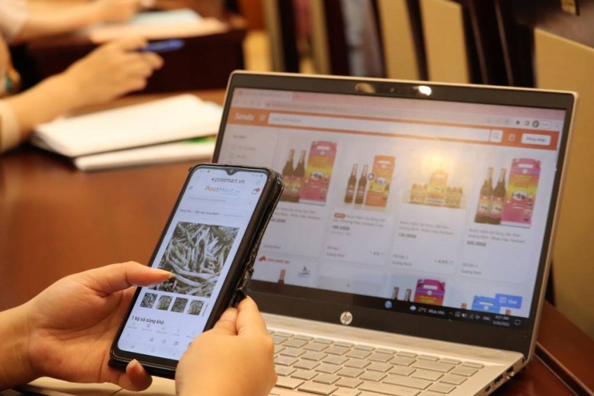 Chặn “thực phẩm đội lốt thuốc” trên sàn thương mại điện tử Chặn “thực phẩm đội lốt thuốc” trên sàn thương mại điện tử