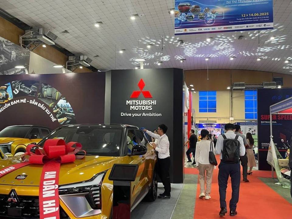 Khai mạc Triển lãm quốc tế lần thứ 18 về phương tiện giao thông, vận tải