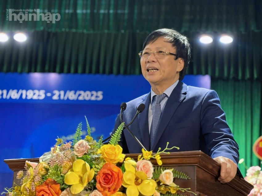 Ra mắt sách “Sự thật, lẽ phải và ngọn bút” của tác giả Hồ Quang Lợi