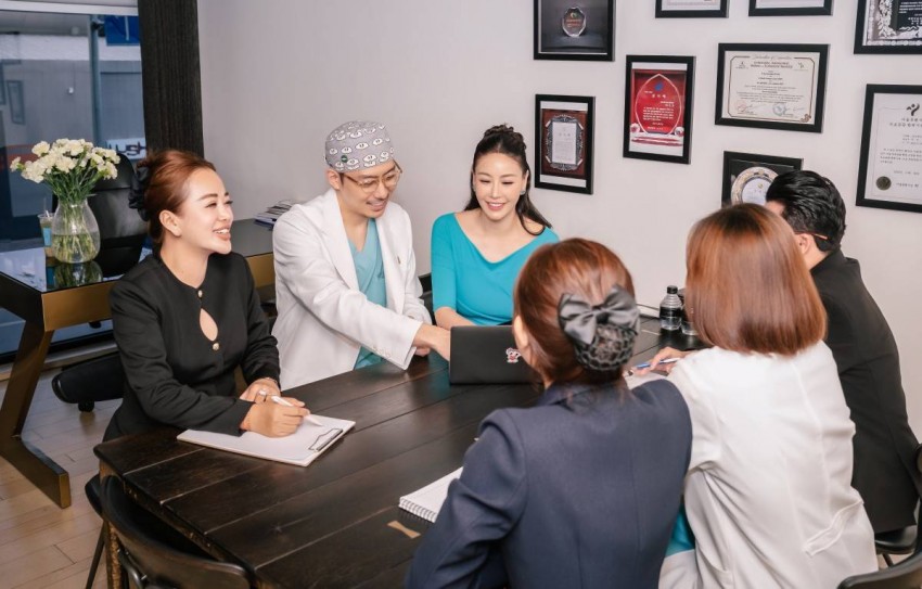 Hoa hậu Hà Kiều Anh: Nhan sắc vượt thời gian và hành trình kiến tạo vẻ đẹp Hoa hậu Hà Kiều Anh: Nhan sắc vượt thời gian và hành trình kiến tạo vẻ đẹp