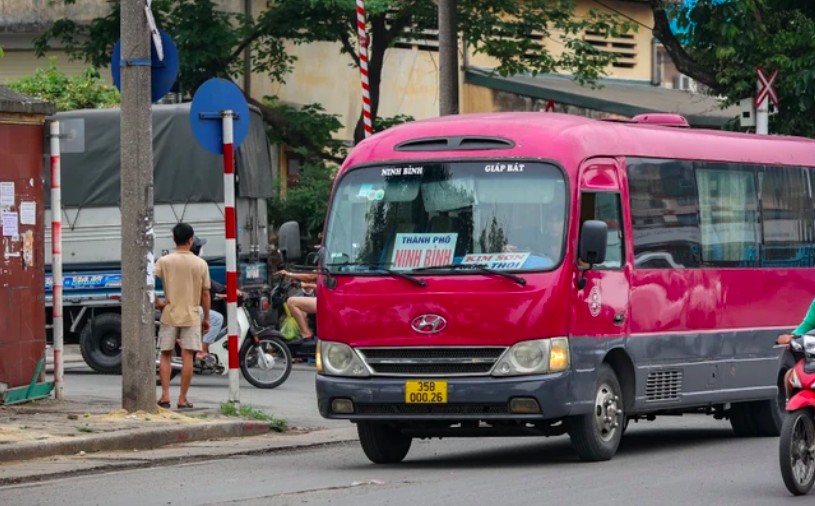 Bỏ giới hạn 48 giờ/tuần cho tài xế: Doanh nghiệp thở phào, tài xế có thêm thu nhập