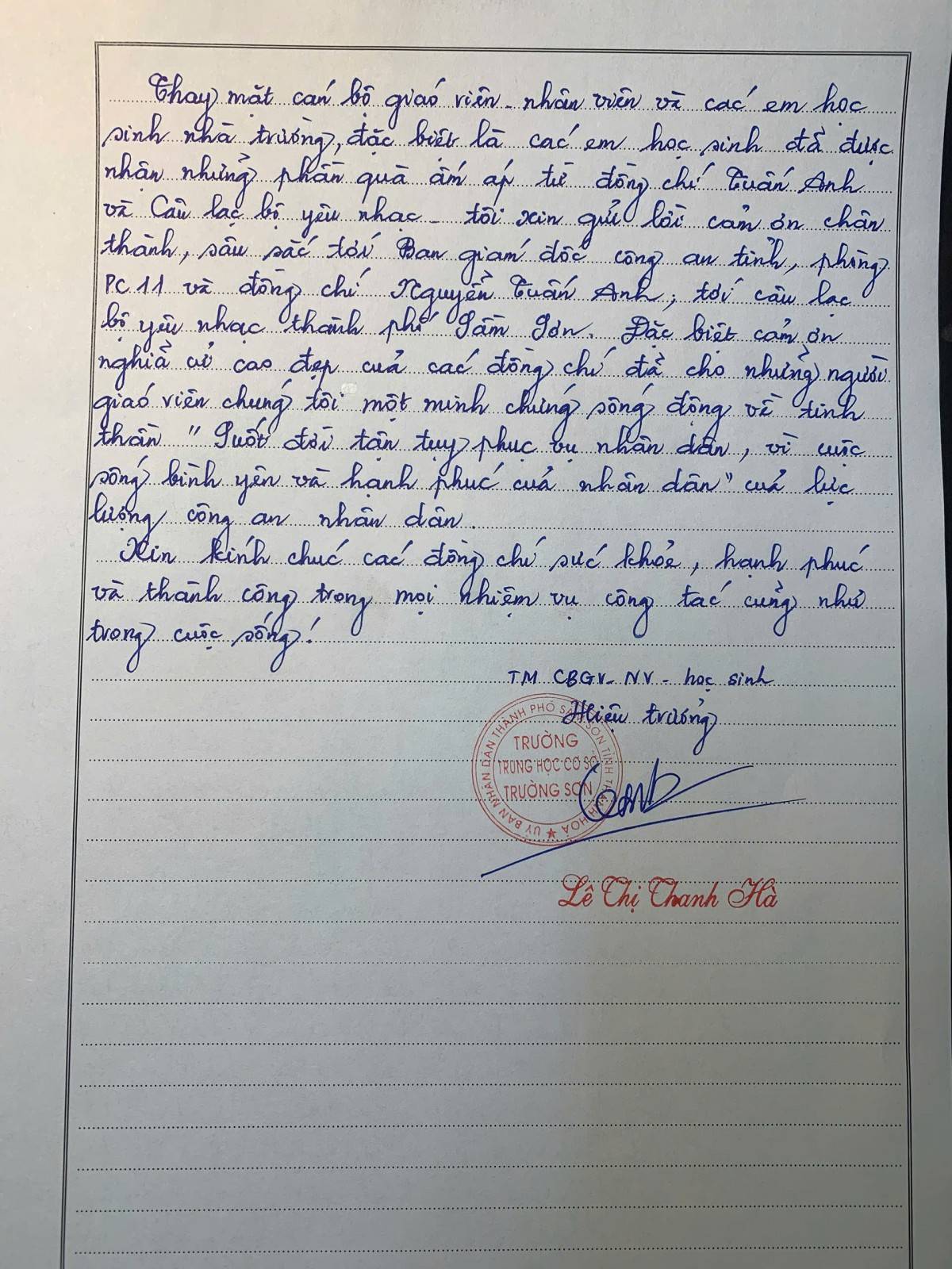 Khi âm nhạc trở thành nhịp cầu yêu thương Khi âm nhạc trở thành nhịp cầu yêu thương